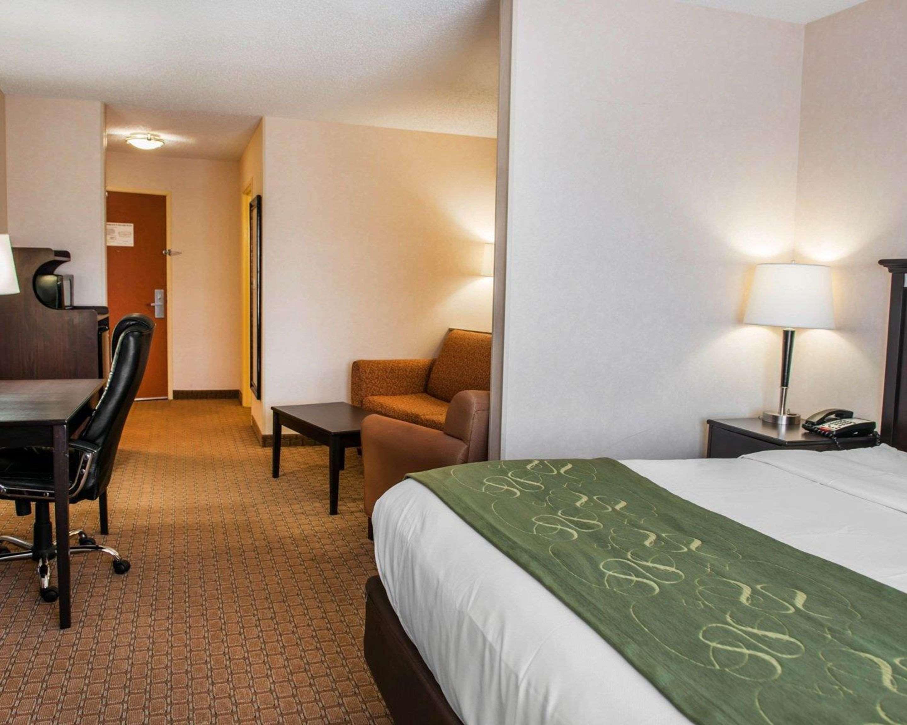Comfort Suites Southport Εξωτερικό φωτογραφία