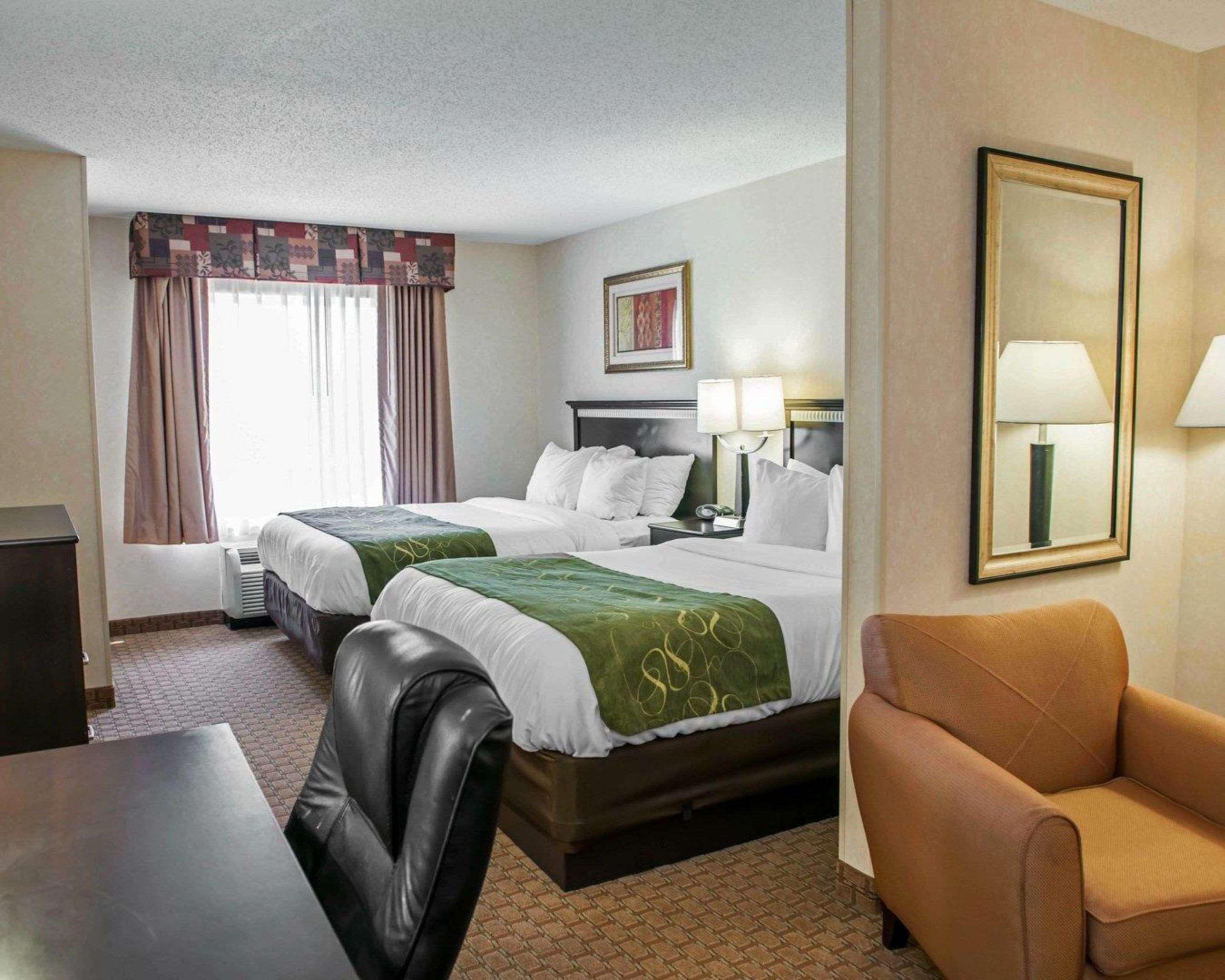 Comfort Suites Southport Εξωτερικό φωτογραφία