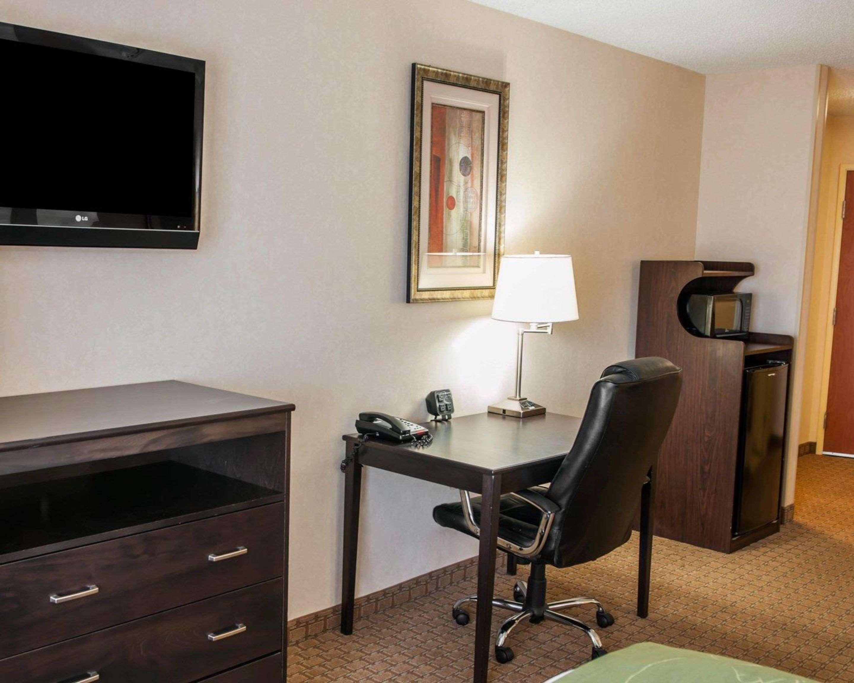 Comfort Suites Southport Εξωτερικό φωτογραφία