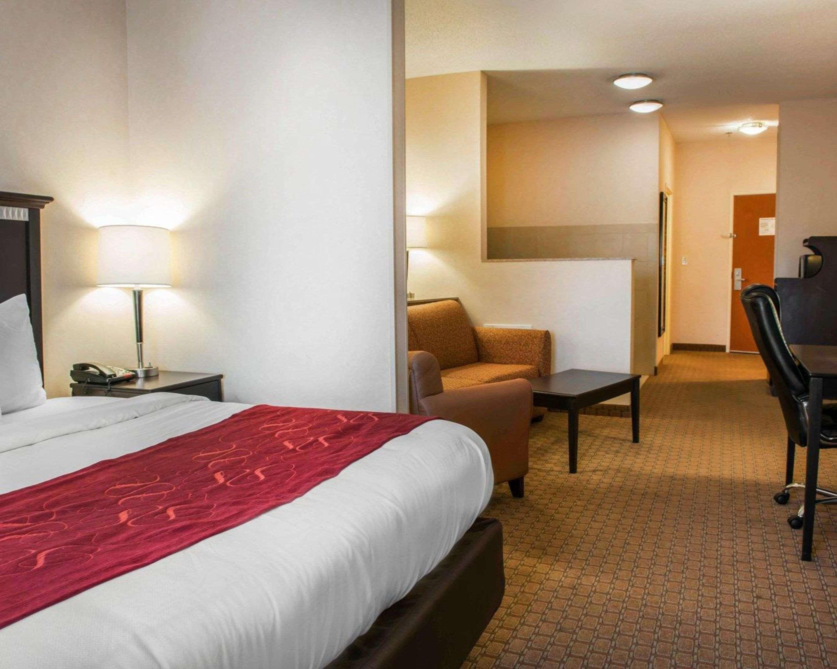 Comfort Suites Southport Εξωτερικό φωτογραφία