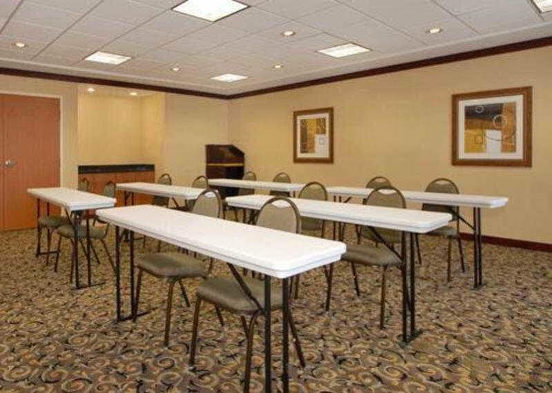 Comfort Suites Southport Εξωτερικό φωτογραφία
